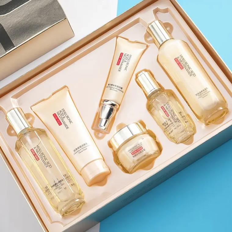 美容院套盒源頭工廠 打造發(fā)熱精油與個性化生活美容服務